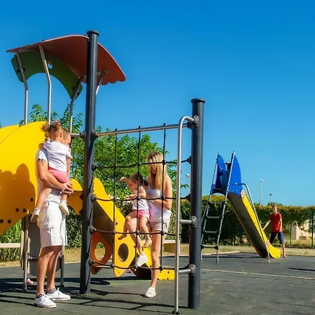 Mobil Climatise 6 Personnes Ferienhaus