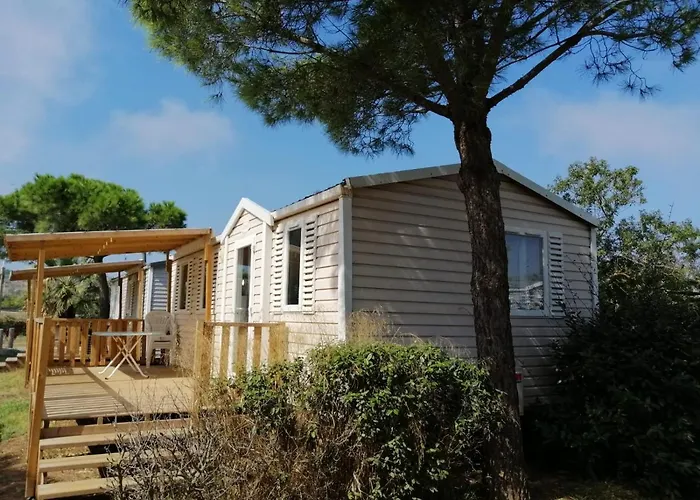 Casa de Férias Mobil Home Climatise 6 Personnes *